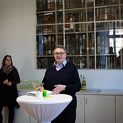 PHKA-Rektor Klaus Peter Rippe bei der Übergabe der Deutschlandstipendium-Urkunden. Foto: Joel Frank/Pädagogische Hochschule Karlsruhe